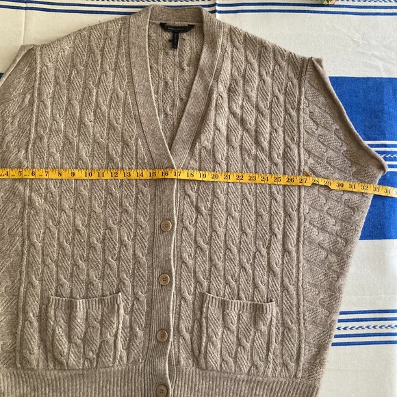 BCBG Maxazria Oatmeal Wool Blend Over-sized Sweater Vest - Picture 4 of 5